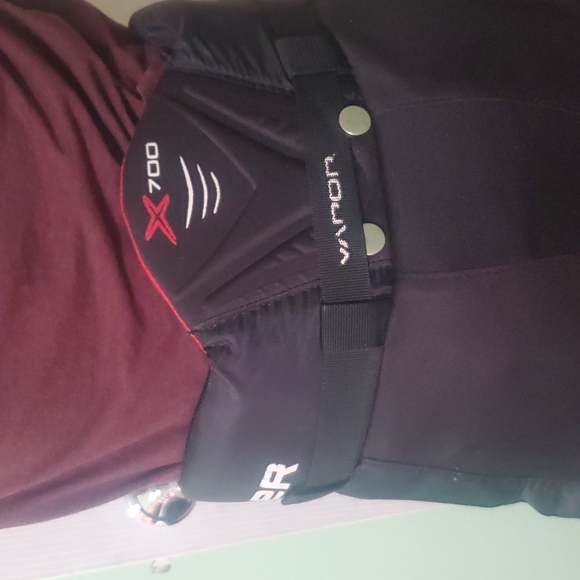 ICE HOCKEY PANTS BAUER, BLACK with White writing 700 Vapor style Medium juniors - Picture 3 of 3